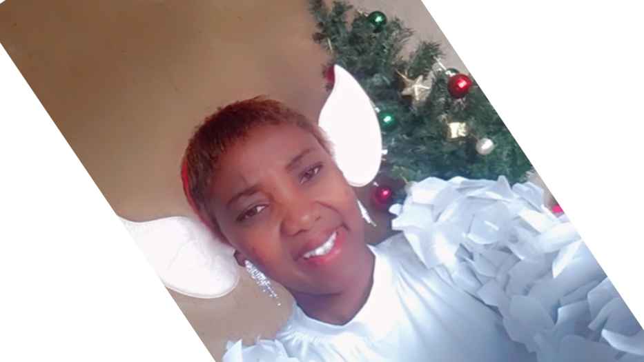 Sending Happy holidays to everyone 🥰